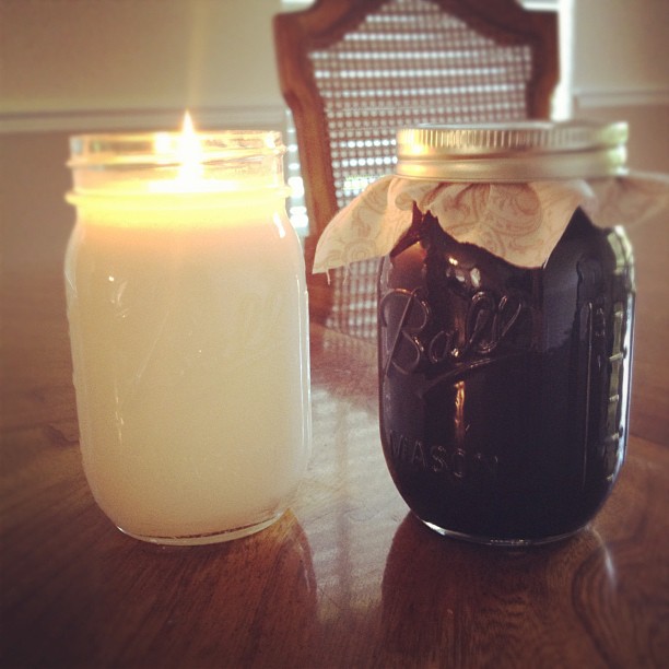How to make DIY mason jar candles