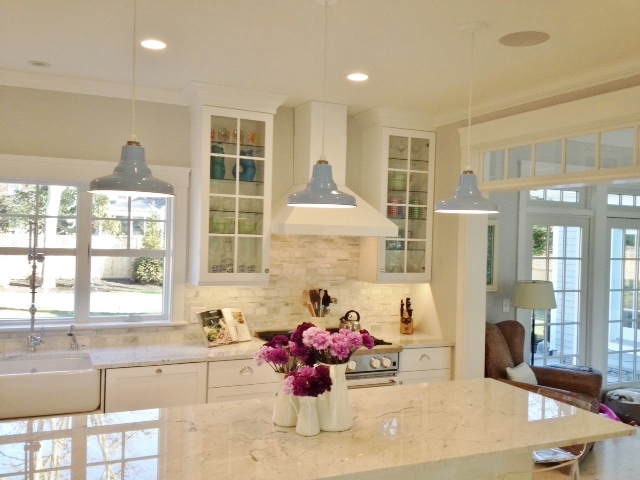 kitchen_lighting_porcelain_warehouse_lighting.jpg