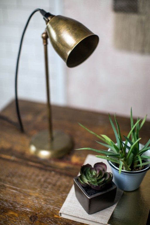 brass_table_lamp_american_made_lighting-512x768.jpg