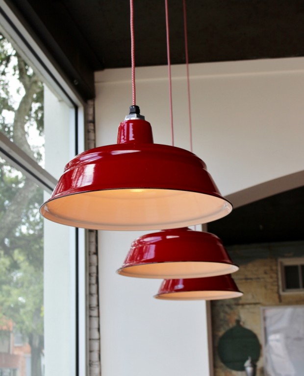 porcelain_pendant_lighting_commercial_lighting-826x1024-620x768.jpg