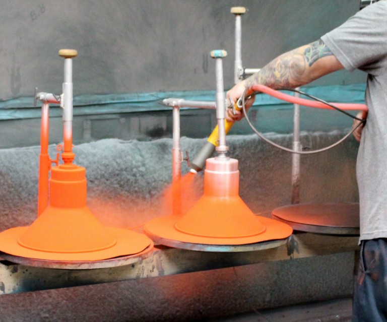 american_made_lights_barn_light_electric-1024x852-768x639.jpg
