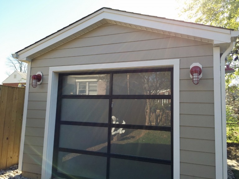 /inspiration/wall-sconce-lighting/rustic-wall-sconces/atomic-topless-streamline-industrial-guard-sconce.html