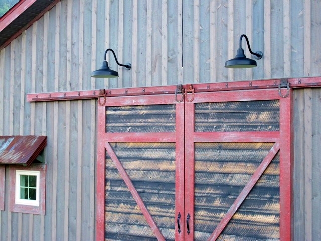 industrial_gooseneck_lighting.jpeg