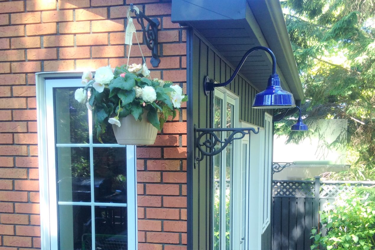 barn light gooseneck lighting