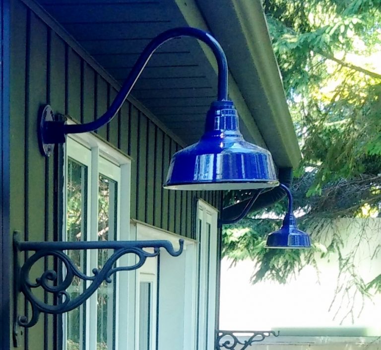 porcelain gooseneck light
