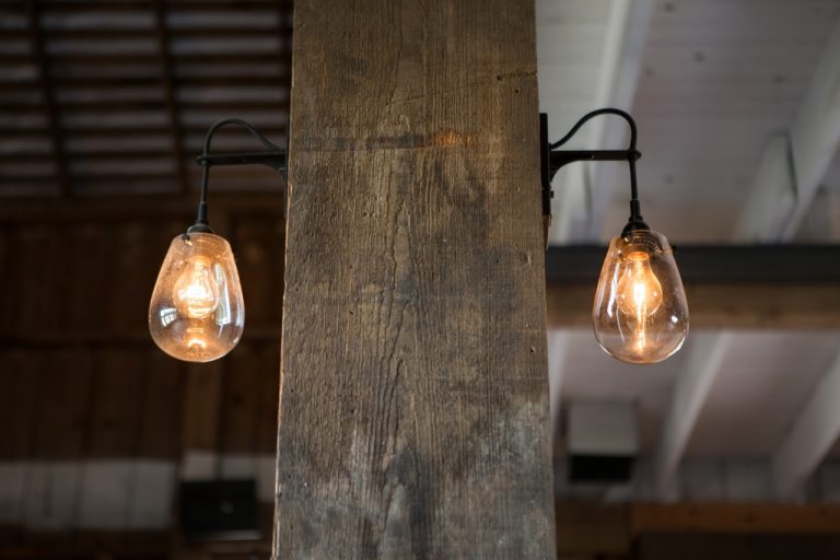 barn lighting