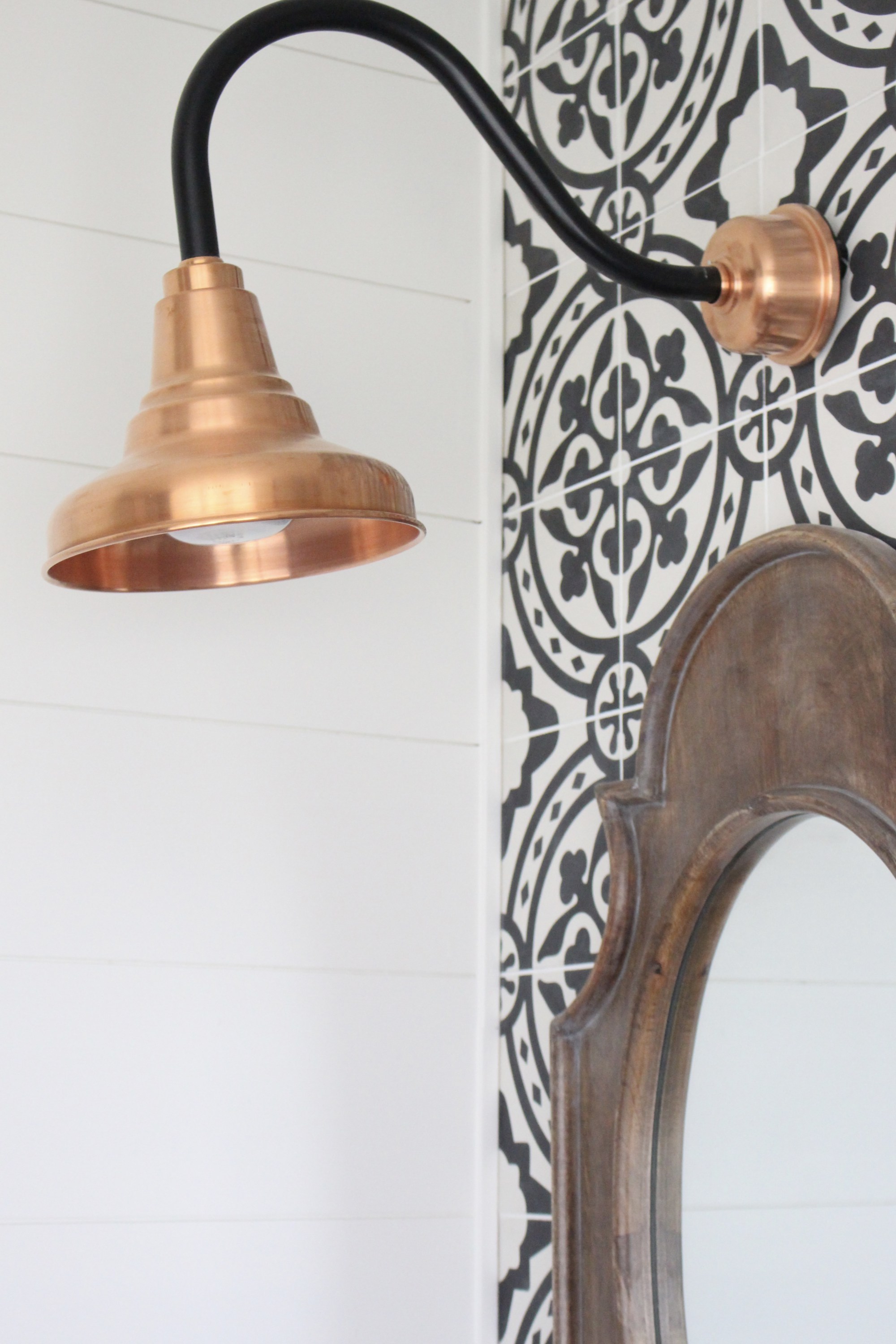 universal copper gooseneck light