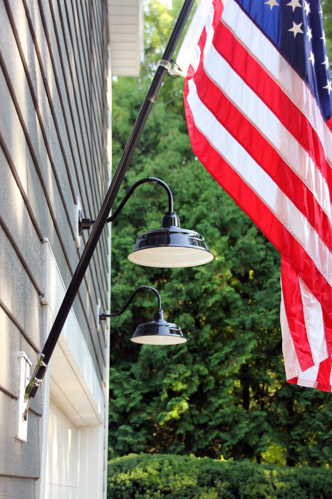 porcelain enamel gooseneck lights