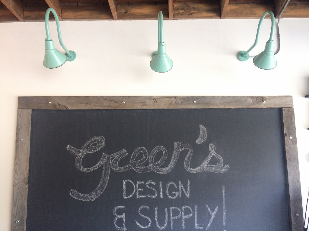 porcelain sign lighting 1