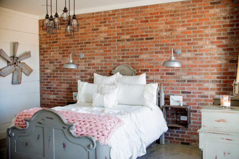 gooseneck barn lights