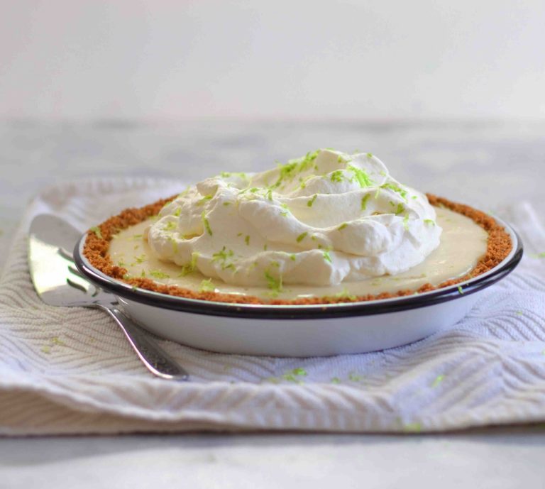 porcelain enamel bakeware