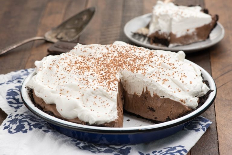 porcelain enamel bakeware