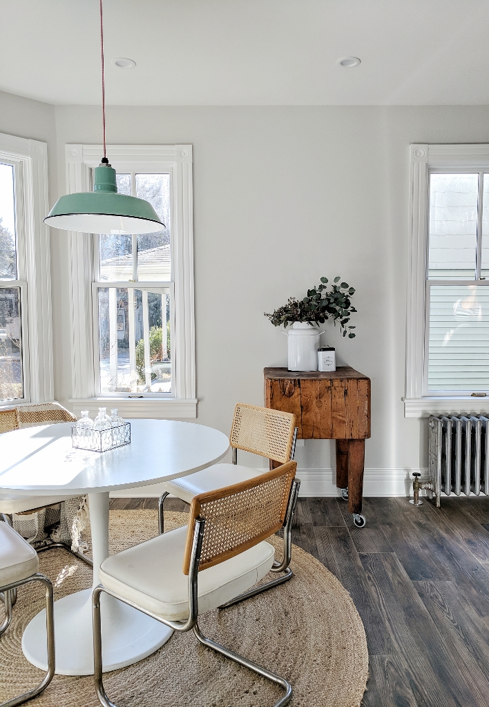 farmhouse breakfast nook lighting