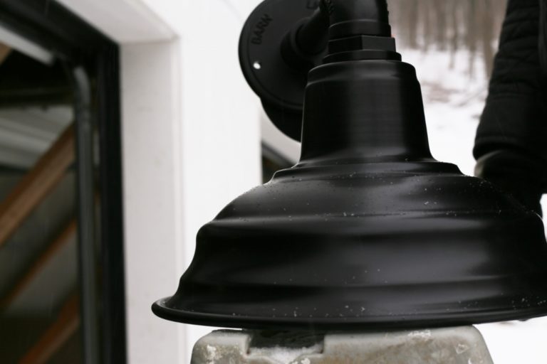 gooseneck barn light