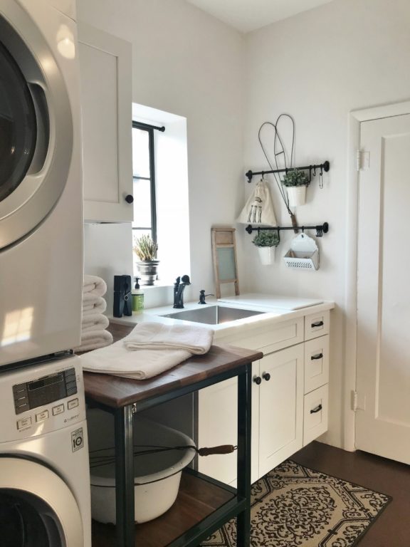 Kitchen Island Right at Home in Laundry Room Reno | Inspiration | Barn ...