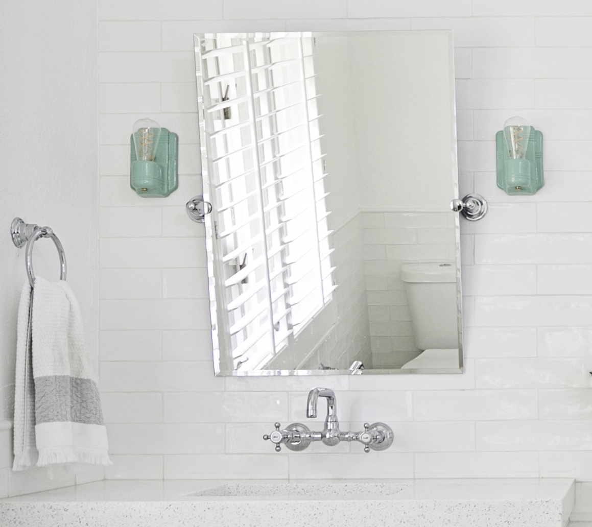 bathroom wall sconces