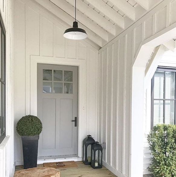 modern farmhouse lighting