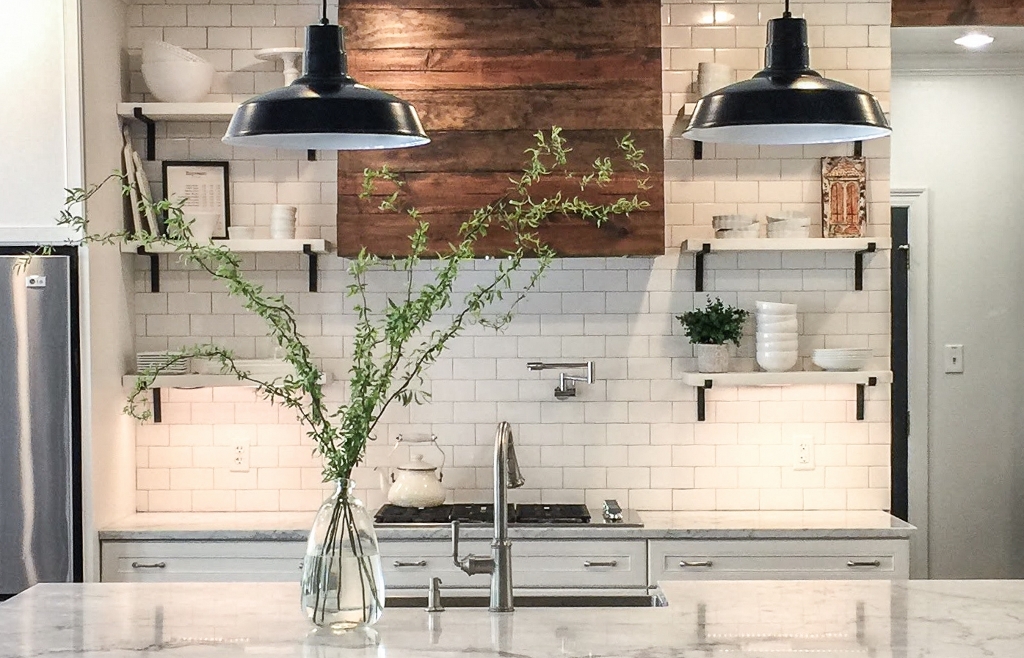 kitchen lighting under counter