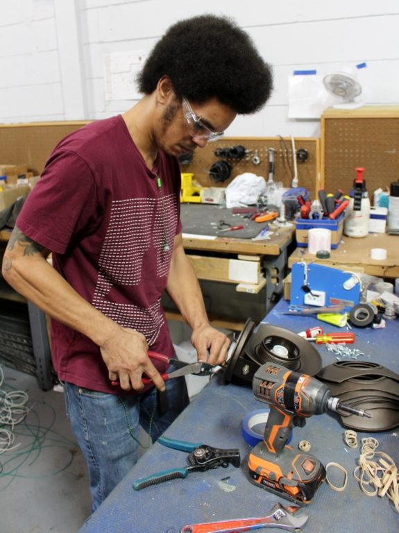 barn light manufacturing