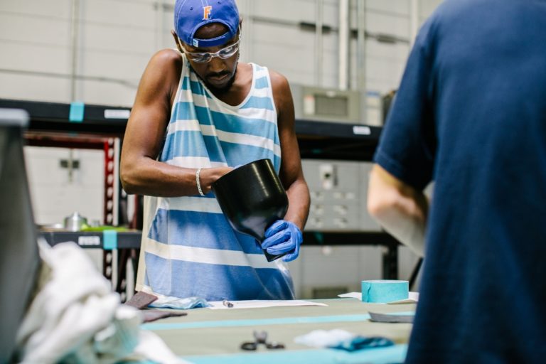 barn light manufacturing