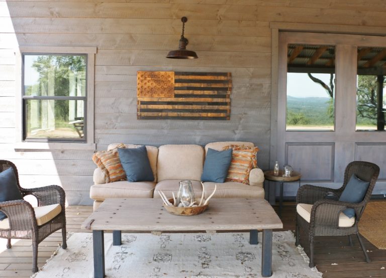 gooseneck barn lights