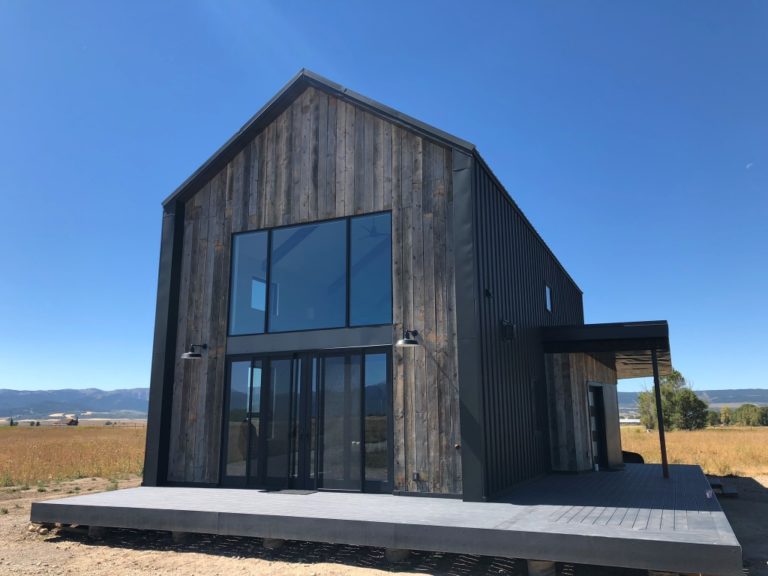 gooseneck barn lights