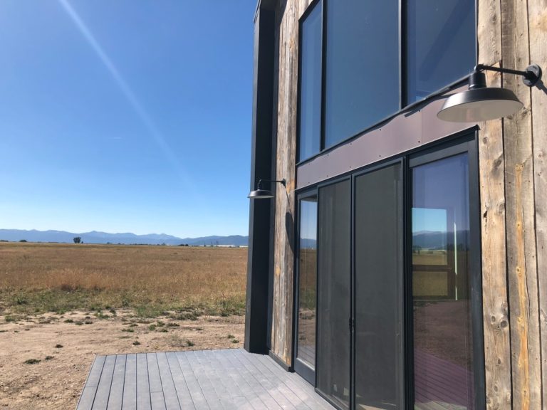 gooseneck barn lights