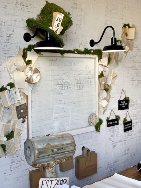 gooseneck barn lights