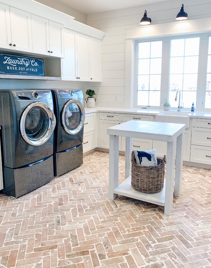 farmhouse lighting for laundry room