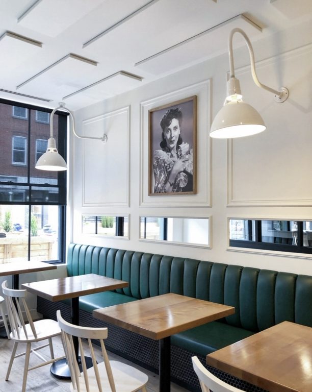 restaurant lighting