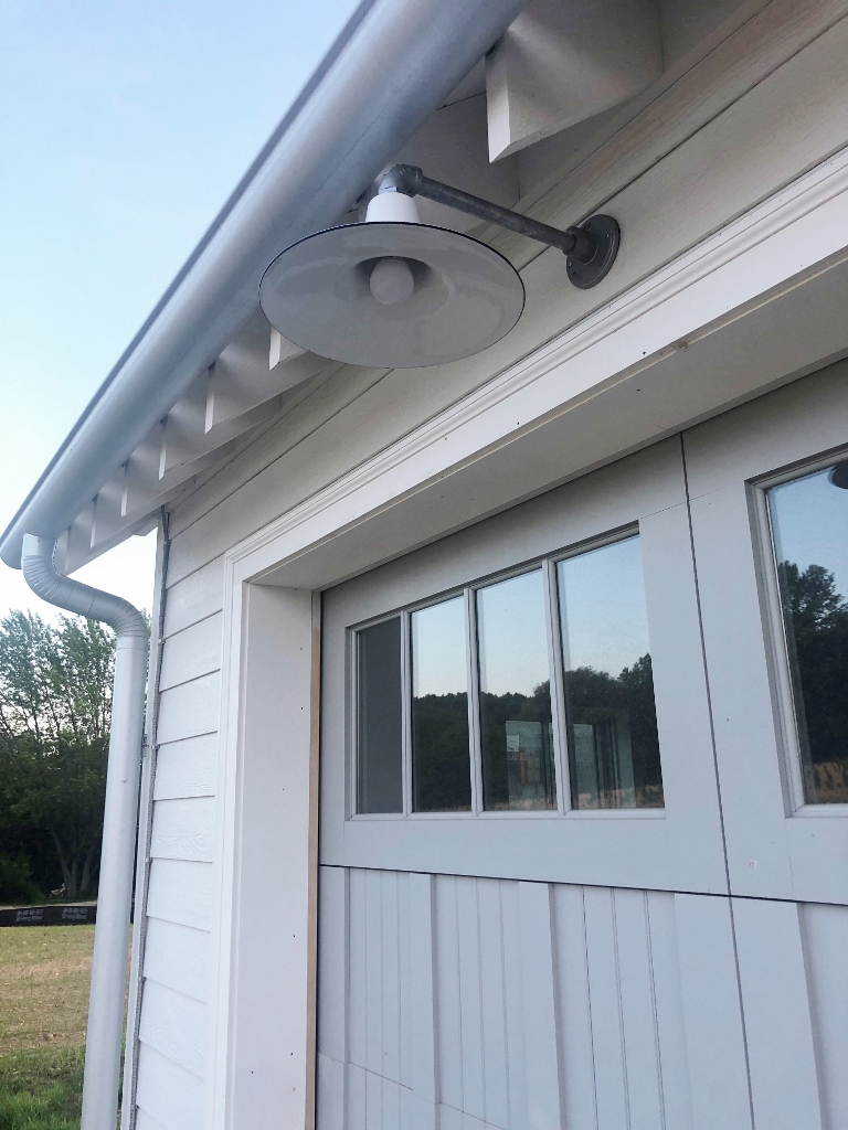 Exterior deals garage lights