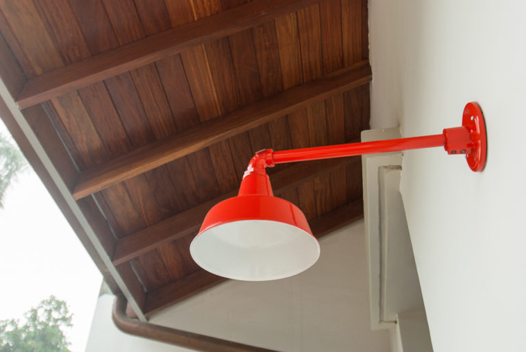 gooseneck_barn_lighting_commercial_lighting-768x514.jpg