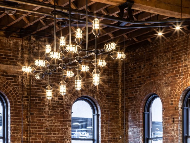 industrial_chandelier-768x577.jpg
