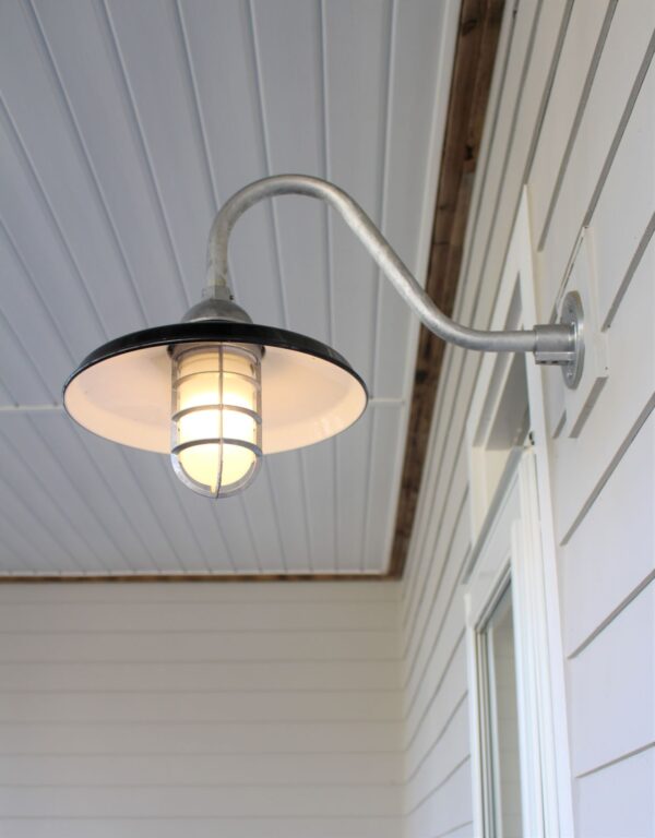 gooseneck barn lighting