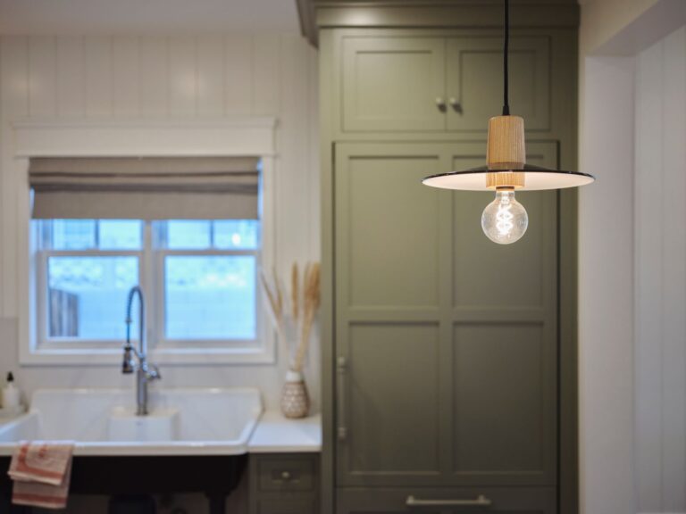 wooden pendant lighting