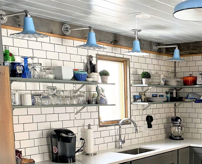 Seaside Gooseneck Light Kitchen Lighting2