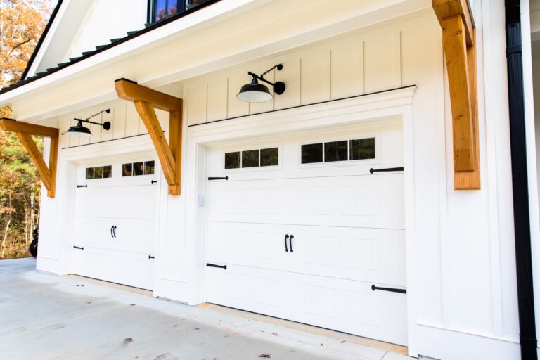 farmhouse garage light