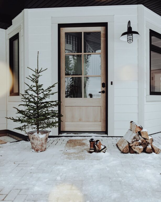 gooseneck barn lighting