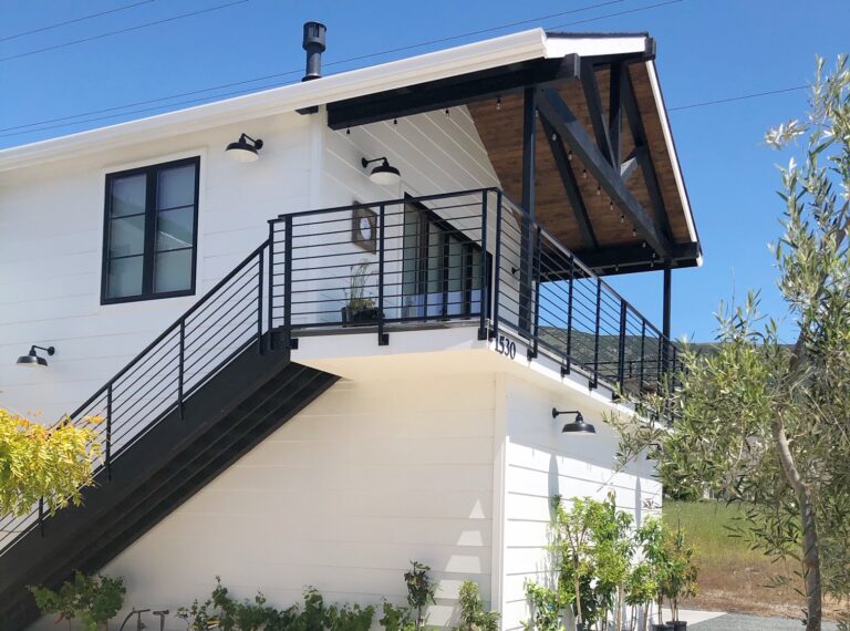 All Weather Gooseneck 15in 100 Black G16arm2