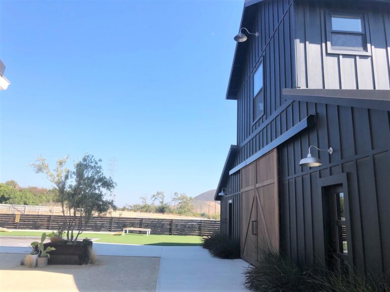 All Weather Gooseneck 15in 975 Galvanized G31arm4