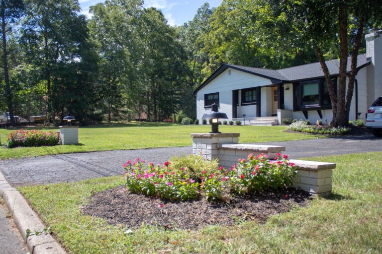 outdoor lighting post mount light