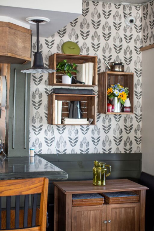 pendant light restaurant lighting