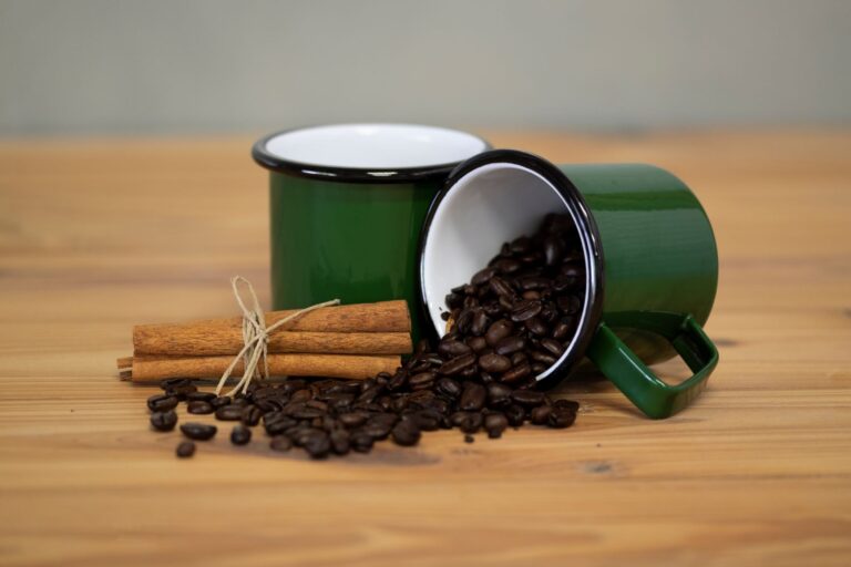 porcelain coffee mug
