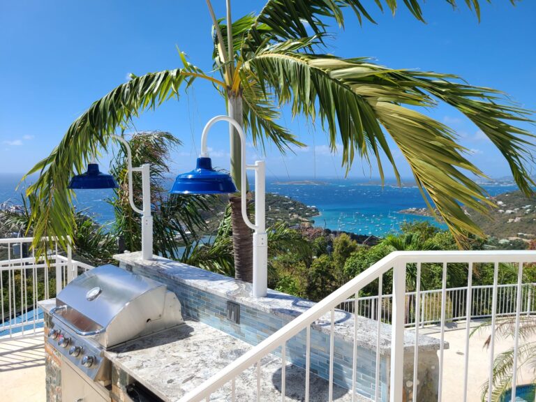 Bomber Single Post Mount SingleDecorative 15in 700 RoyalBlue PostMount 200 White9