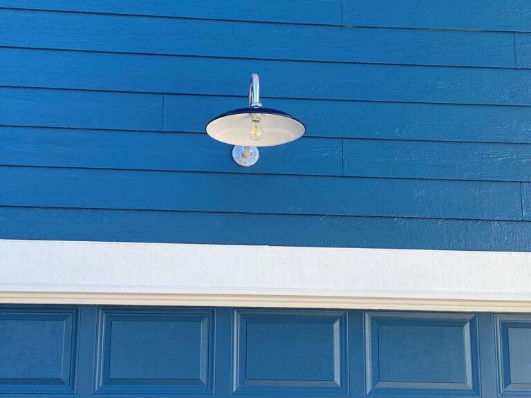 gooseneck barn lighting