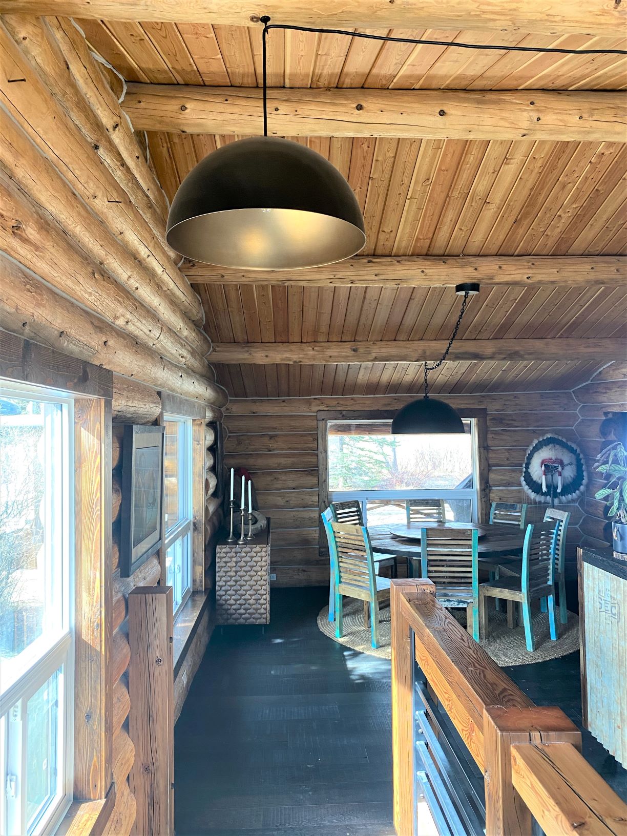 chain hung pendant lighting