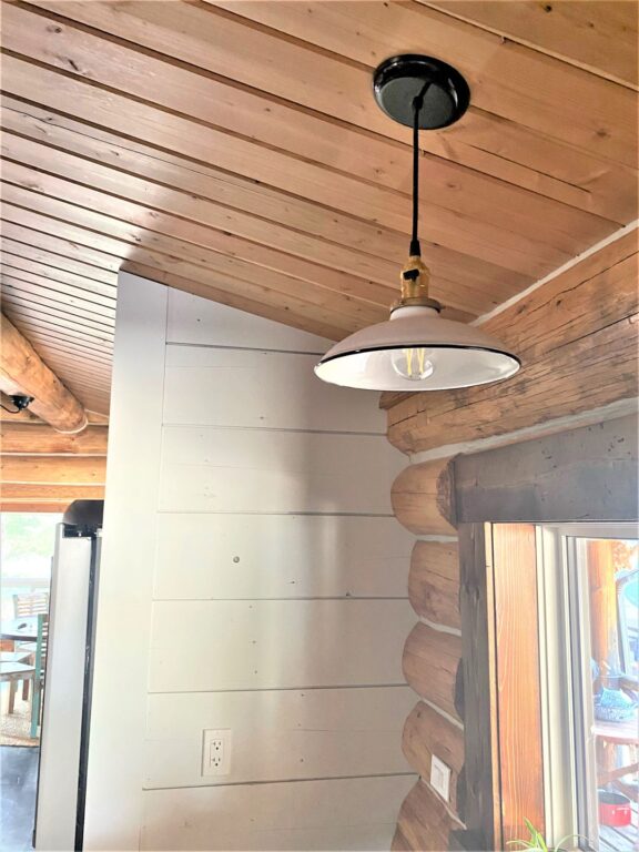 Sinclair Industrial Pendant 10in 250 White SBK BrassSocket BlackPaddleSwitch2