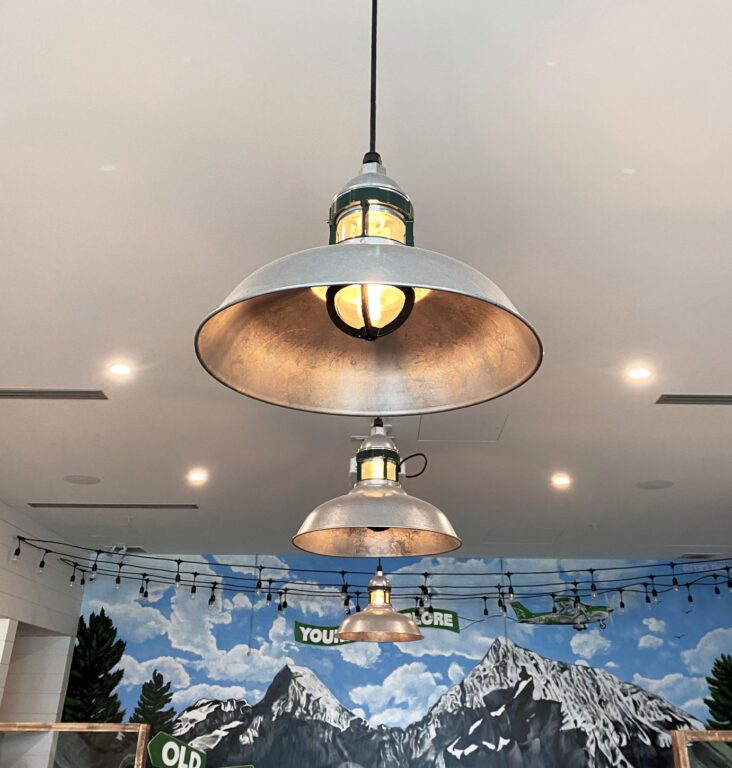 restaurant lighting