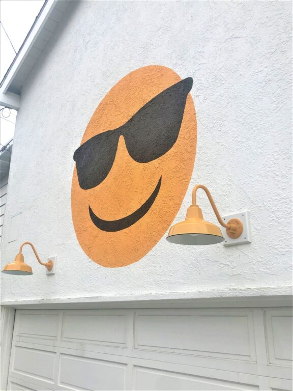 Avalon Gooseneck 12in 550 Yellow G26arm28