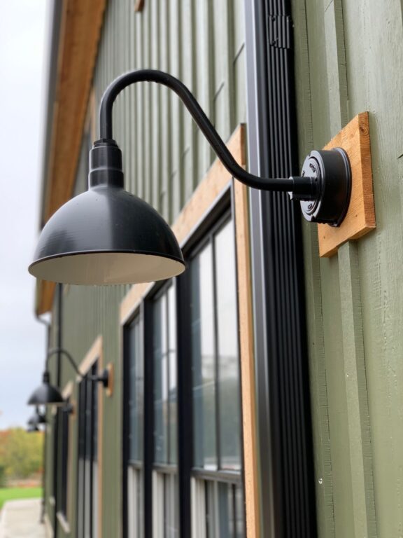 Wilcox LED Gooseneck Light 12in 100 BLack G15arm2